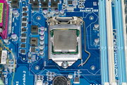 nov namontovan ptlan plech LGA 1155